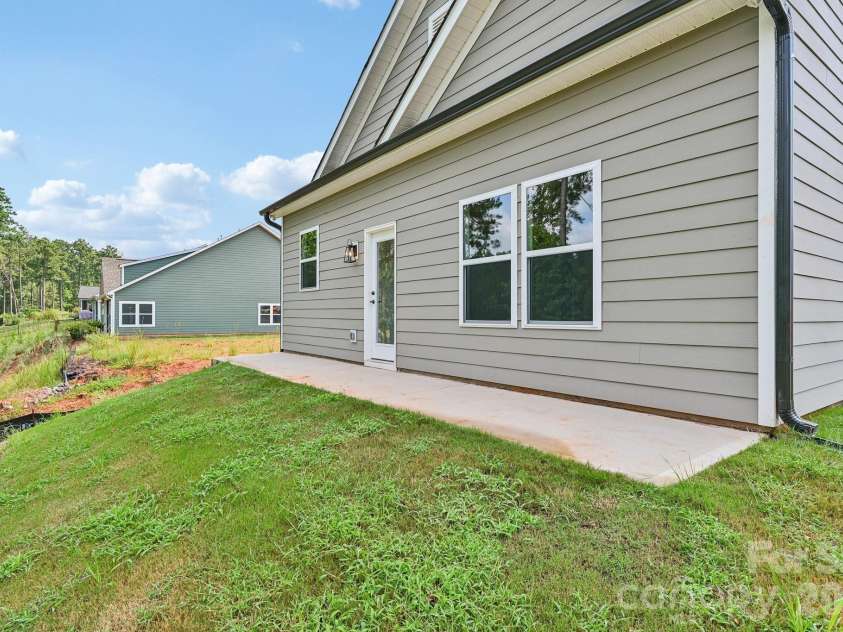 36170 Greg Norman Drive, Lancaster, SC 29720.  MLS# CAR4413371, YatesRealty ID 43180. 