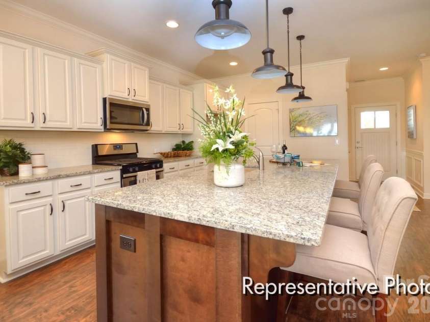 40258 Crooked Stick Drive, Lancaster, SC 29720.  MLS# CAR4413372, YatesRealty ID 43181. 