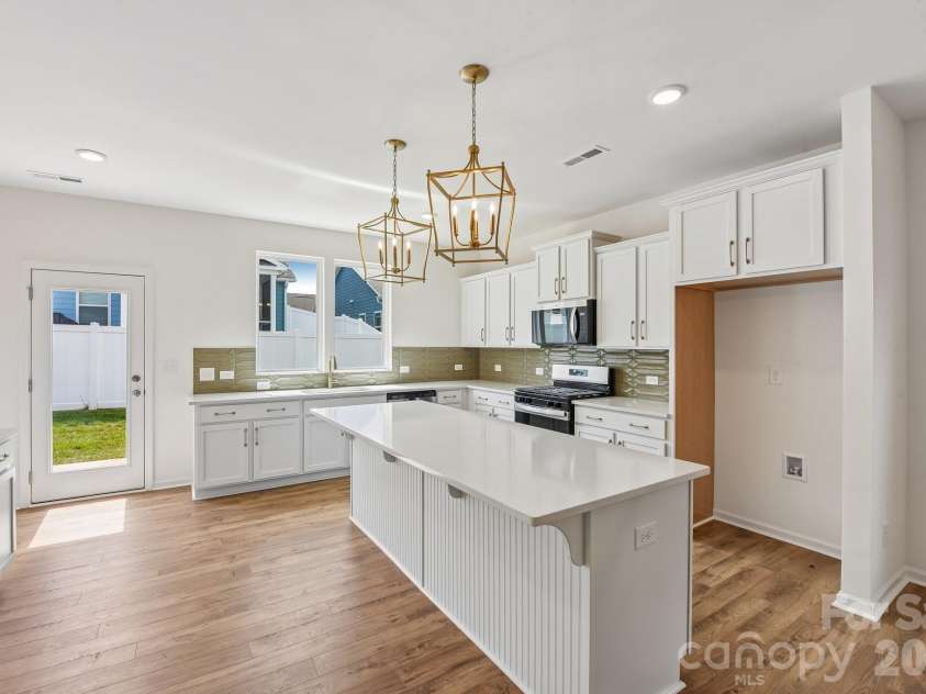 40258 Crooked Stick Drive, Lancaster, SC 29720.  MLS# CAR4413372, YatesRealty ID 43181. 