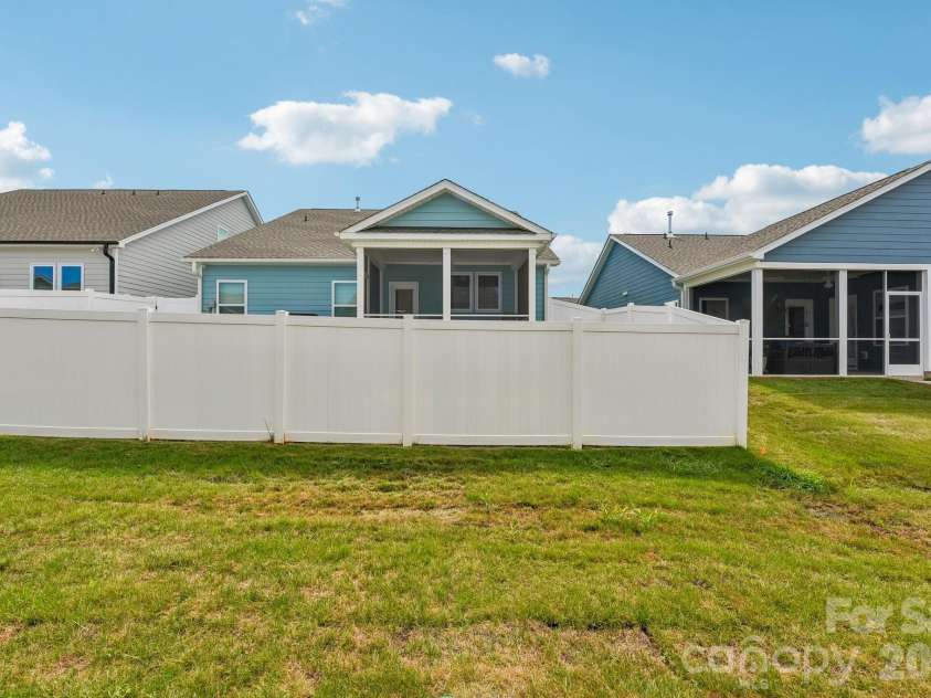 40258 Crooked Stick Drive, Lancaster, SC 29720.  MLS# CAR4413372, YatesRealty ID 43181. 