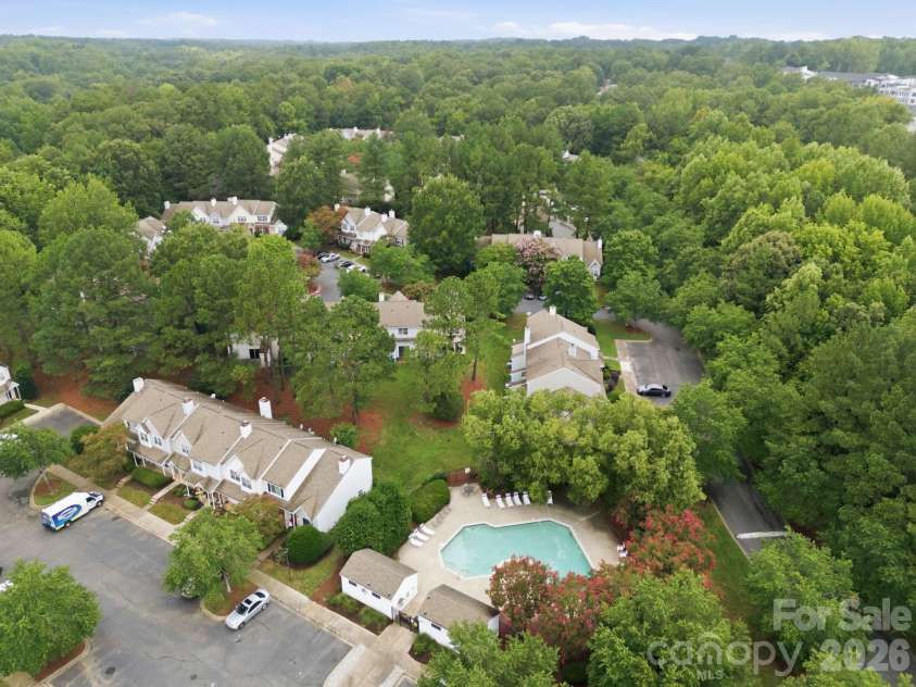 3274 Summercroft Lane, Charlotte, NC 28269.  MLS# CAR4408970, YatesRealty ID 43182. 