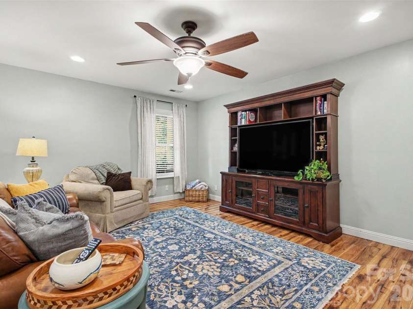 8446 Aqua Lane, Kannapolis, NC 28081.  MLS# CAR4411223, YatesRealty ID 43185. 