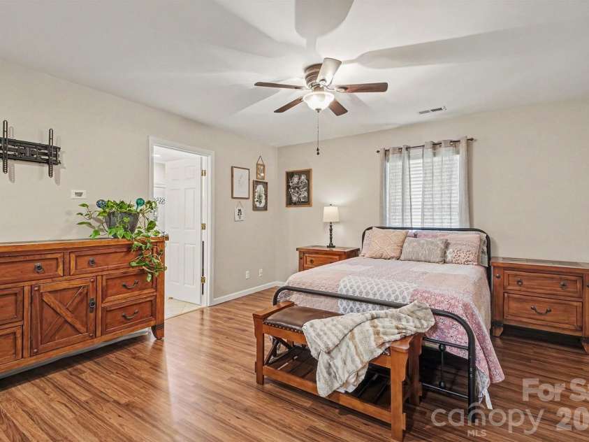 8446 Aqua Lane, Kannapolis, NC 28081.  MLS# CAR4411223, YatesRealty ID 43185. 