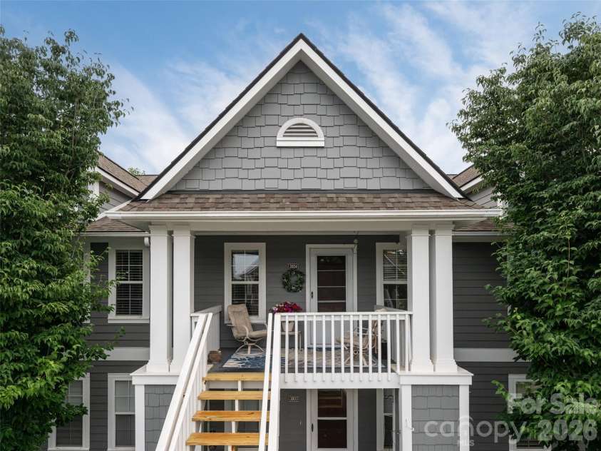 3804 Florham Place, Asheville, NC 28806.  MLS# CAR4413132, YatesRealty ID 43187. 