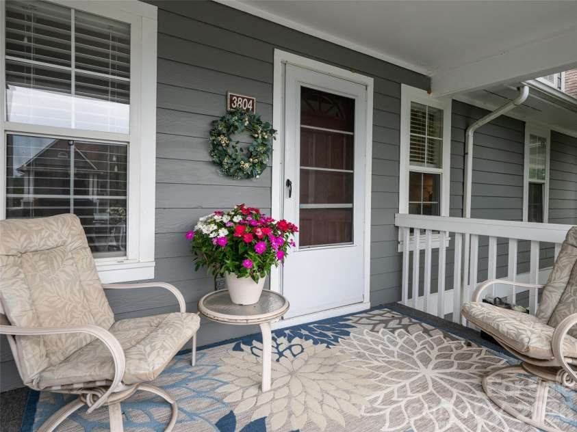3804 Florham Place, Asheville, NC 28806.  MLS# CAR4413132, YatesRealty ID 43187. 