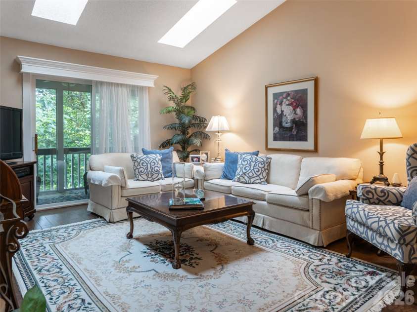 3804 Florham Place, Asheville, NC 28806.  MLS# CAR4413132, YatesRealty ID 43187. 