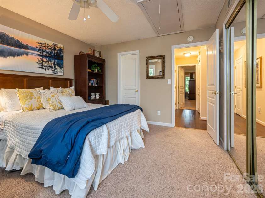 3804 Florham Place, Asheville, NC 28806.  MLS# CAR4413132, YatesRealty ID 43187. 
