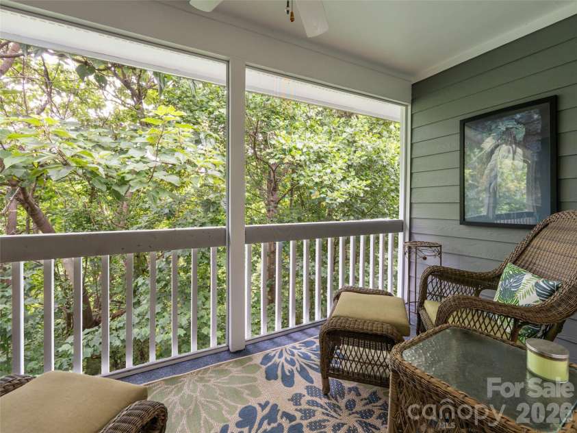 3804 Florham Place, Asheville, NC 28806.  MLS# CAR4413132, YatesRealty ID 43187. 