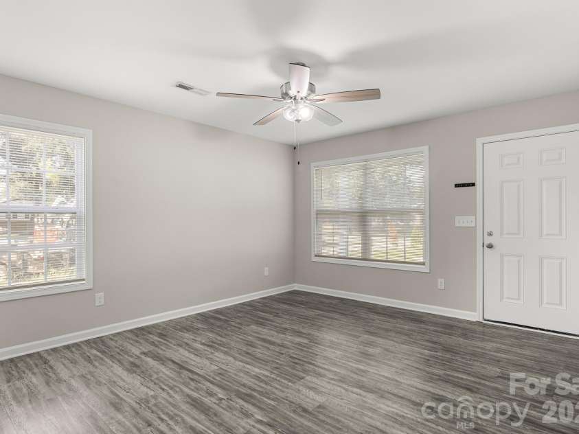 1132 Carolina Avenue Extension, Rock Hill, SC 29730.  MLS# CAR4413214, YatesRealty ID 43190. 