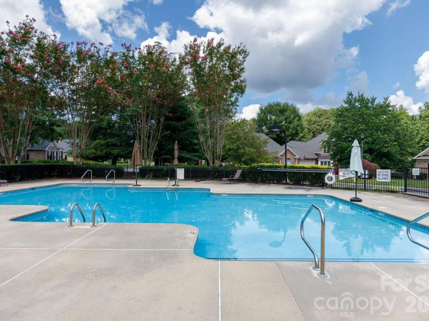 186 Lake Commons Drive, Rock Hill, SC 29732.  MLS# CAR4413133, YatesRealty ID 43191. 