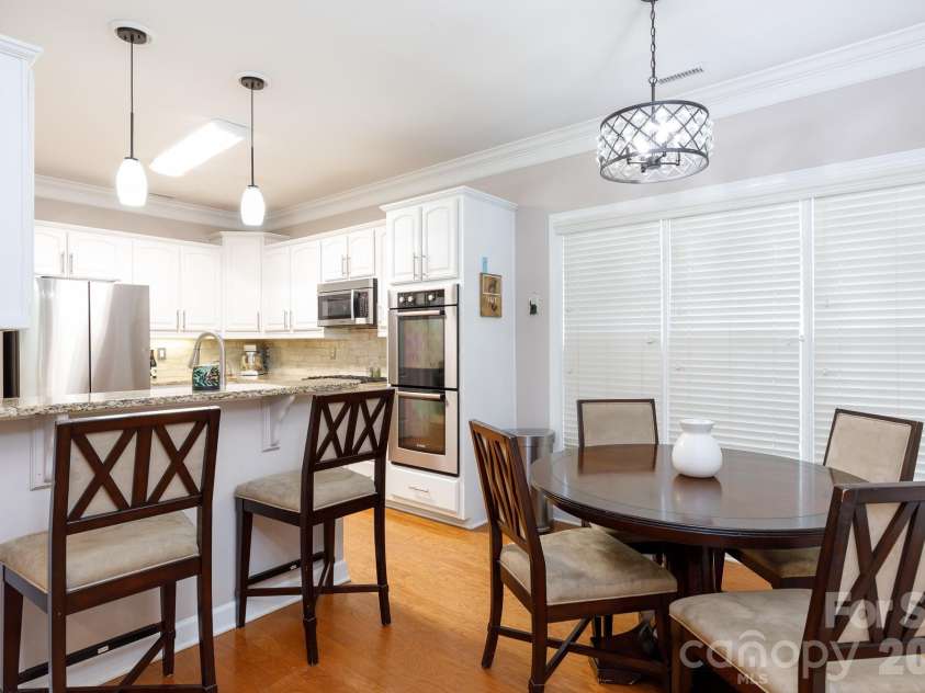 186 Lake Commons Drive, Rock Hill, SC 29732.  MLS# CAR4413133, YatesRealty ID 43191. 
