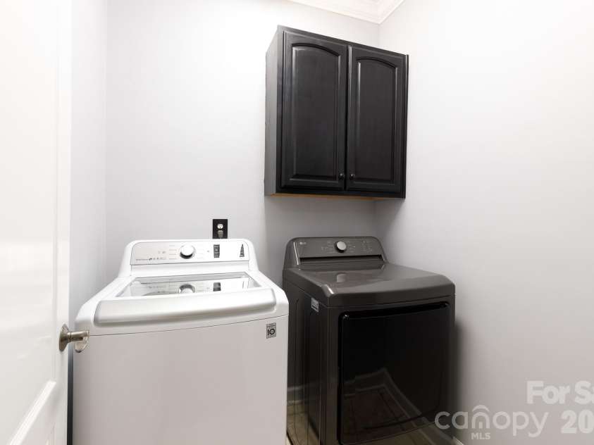 186 Lake Commons Drive, Rock Hill, SC 29732.  MLS# CAR4413133, YatesRealty ID 43191. 