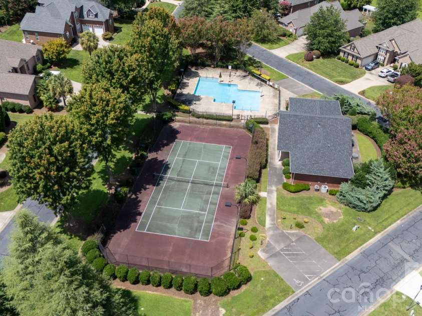 186 Lake Commons Drive, Rock Hill, SC 29732.  MLS# CAR4413133, YatesRealty ID 43191. 