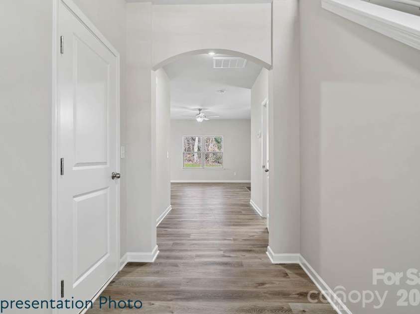 123 Pinnacle Crossing, Shelby, NC 28152.  MLS# CAR4413436, YatesRealty ID 43193. 