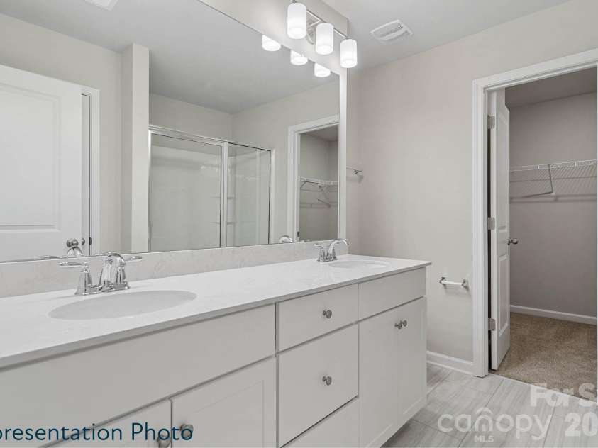123 Pinnacle Crossing, Shelby, NC 28152.  MLS# CAR4413436, YatesRealty ID 43193. 