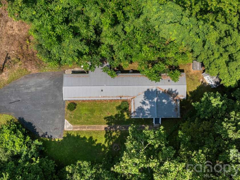 1903 Old Mountain Road, Mars Hill, NC 28753.  MLS# CAR4413410, YatesRealty ID 43194. 