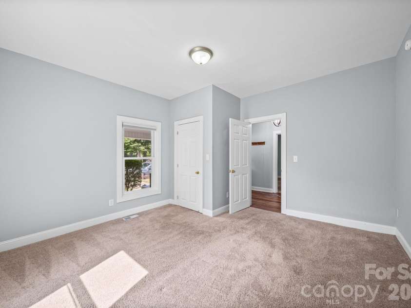 703 Windsor Street, Monroe, NC 28112.  MLS# CAR4412570, YatesRealty ID 43195. 