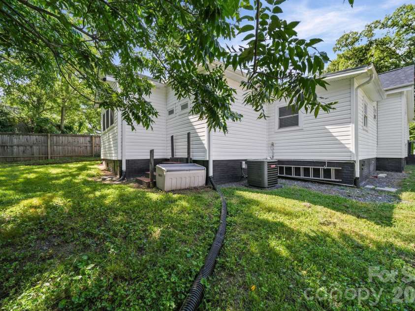 703 Windsor Street, Monroe, NC 28112.  MLS# CAR4412570, YatesRealty ID 43195. 