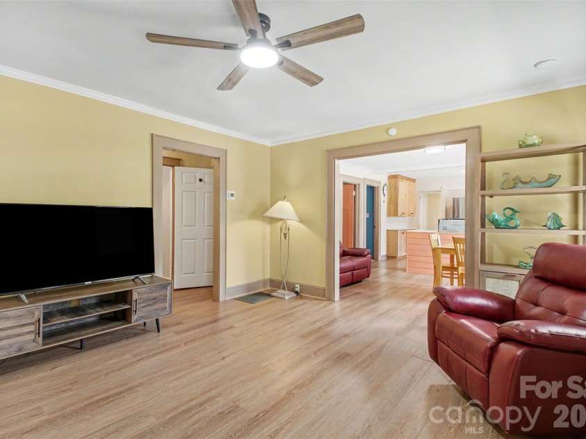 1104 Venus Street, Kannapolis, NC 28083.  MLS# CAR4409485, YatesRealty ID 43198. 