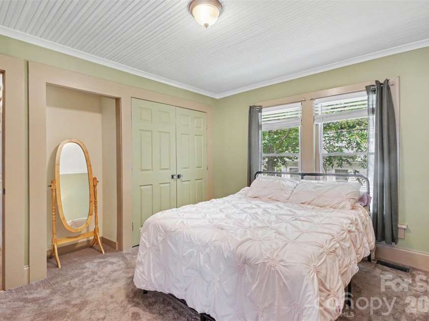 1104 Venus Street, Kannapolis, NC 28083.  MLS# CAR4409485, YatesRealty ID 43198. 