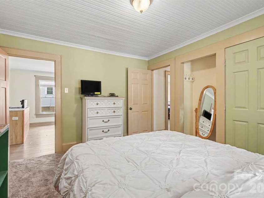 1104 Venus Street, Kannapolis, NC 28083.  MLS# CAR4409485, YatesRealty ID 43198. 