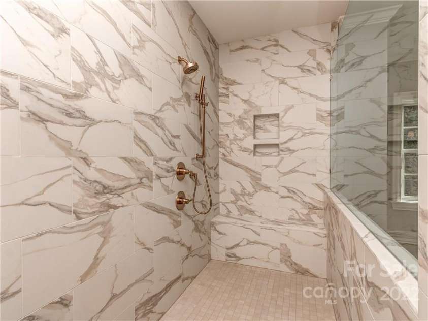 401 Audrey Place, Charlotte, NC 28226.  MLS# CAR3844773, YatesRealty ID 432. To Be Built Unit.  Photos are Representative of the same plan previously built.