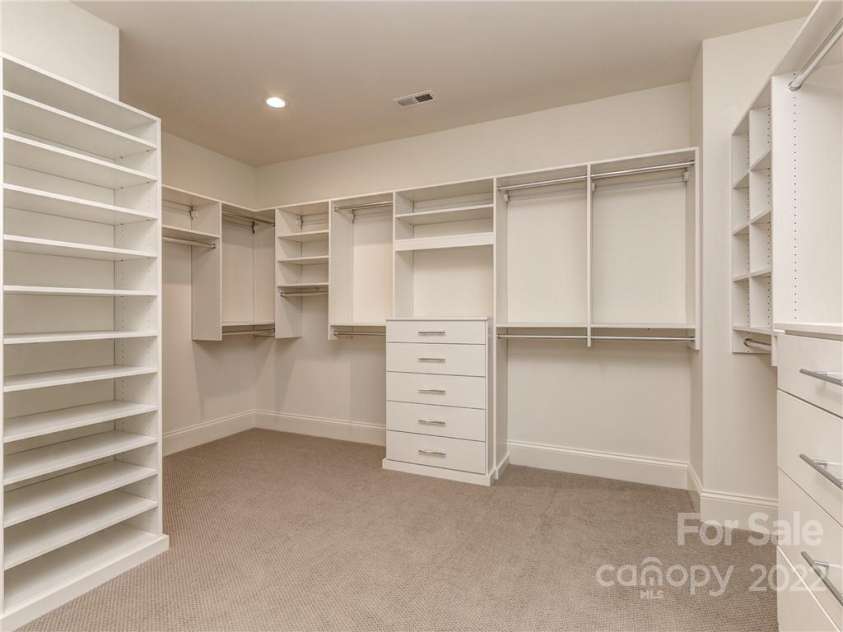 401 Audrey Place, Charlotte, NC 28226.  MLS# CAR3844773, YatesRealty ID 432. To Be Built Unit.  Photos are Representative of the same plan previously built.