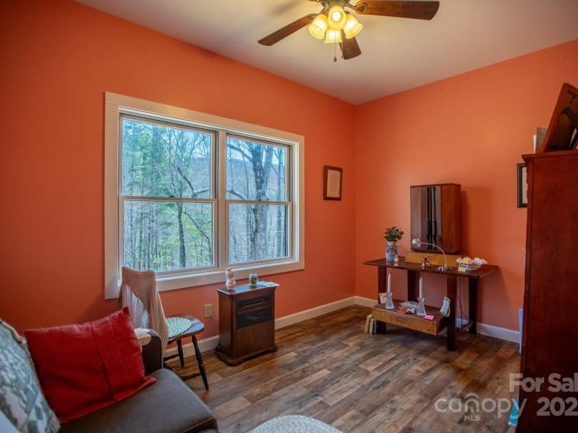 261 Nicholas Knoll Road, Bakersville, NC 28705.  MLS# CAR4242430, YatesRealty ID 4320. 