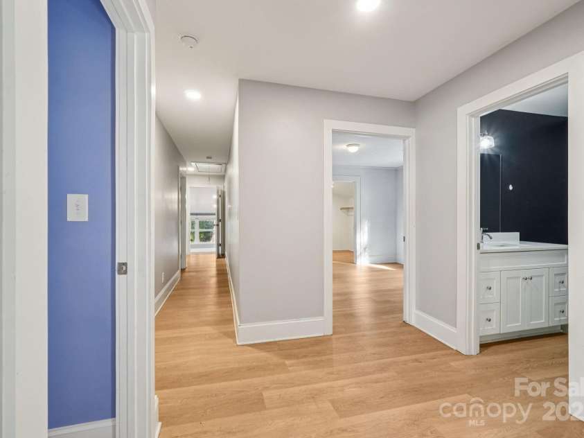 611 Sumner Street, Kannapolis, NC 28083.  MLS# CAR4321765, YatesRealty ID 4320. 