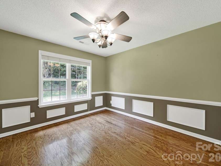 1805 Lillian Lane, Fort Mill, SC 29708.  MLS# CAR4411780, YatesRealty ID 43203. 