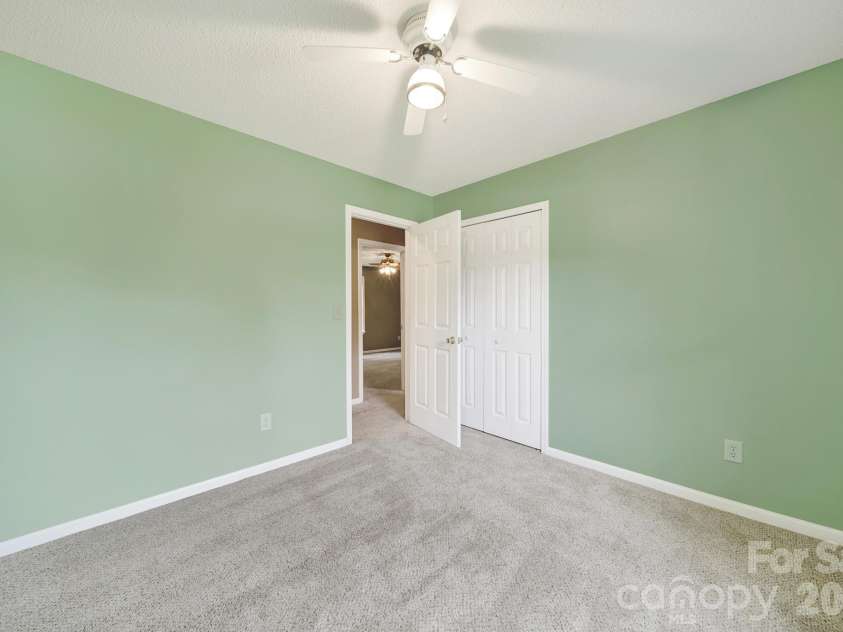 1805 Lillian Lane, Fort Mill, SC 29708.  MLS# CAR4411780, YatesRealty ID 43203. 