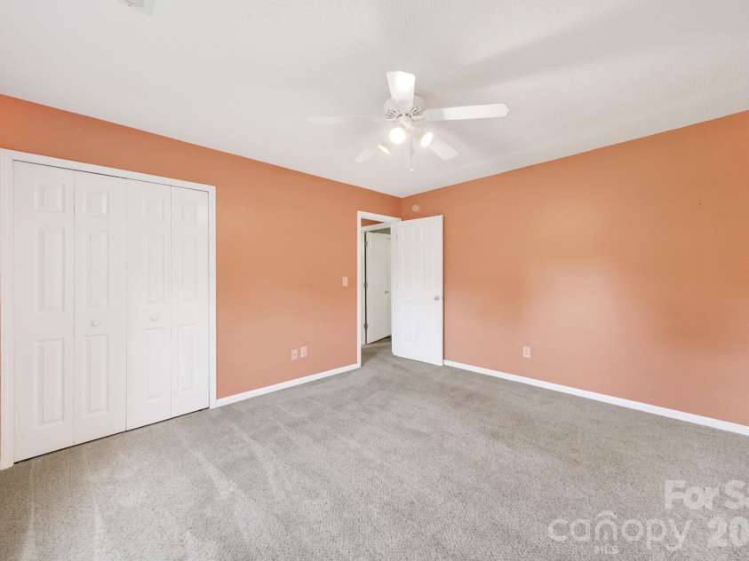 1805 Lillian Lane, Fort Mill, SC 29708.  MLS# CAR4411780, YatesRealty ID 43203. 
