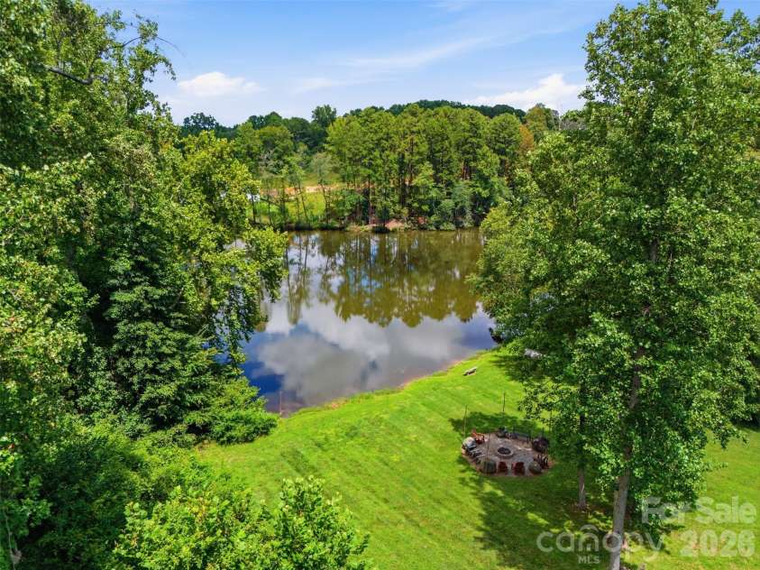 10814 Moores Chapel Road, Charlotte, NC 28214.  MLS# CAR4412287, YatesRealty ID 43207. 