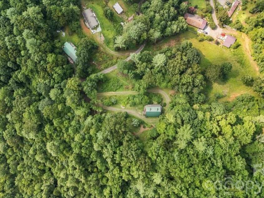 149 Charlie Mac Drive, Burnsville, NC 28714.  MLS# CAR4411134, YatesRealty ID 43209. 