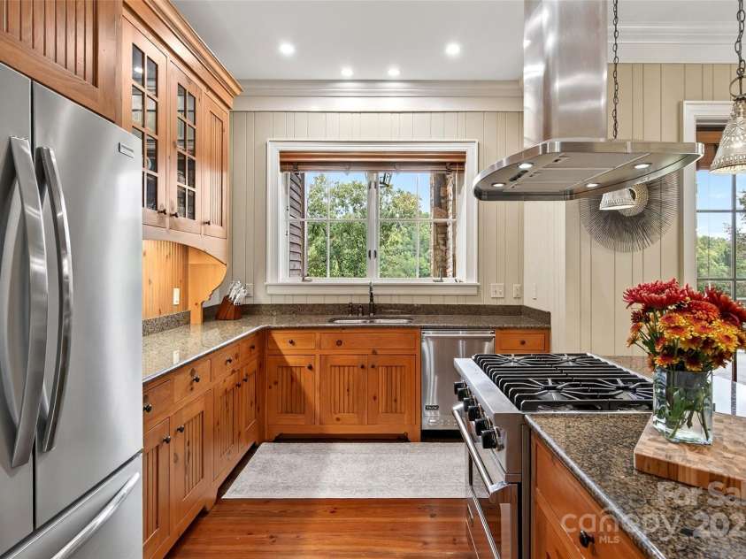 305 Clubhouse Lane, Mill Spring, NC 28756.  MLS# CAR4311469, YatesRealty ID 4321. Granite tops