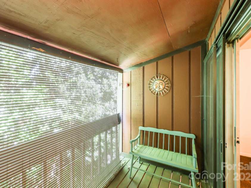 47 Edgewood Avenue, Concord, NC 28025.  MLS# CAR4287036, YatesRealty ID 4321. 