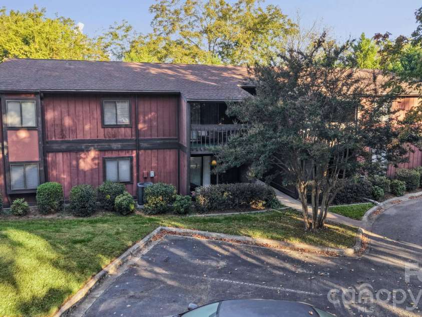 47 Edgewood Avenue, Concord, NC 28025.  MLS# CAR4434073, YatesRealty ID 4321. 