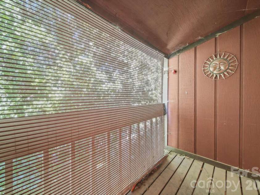 47 Edgewood Avenue, Concord, NC 28025.  MLS# CAR4434073, YatesRealty ID 4321. 