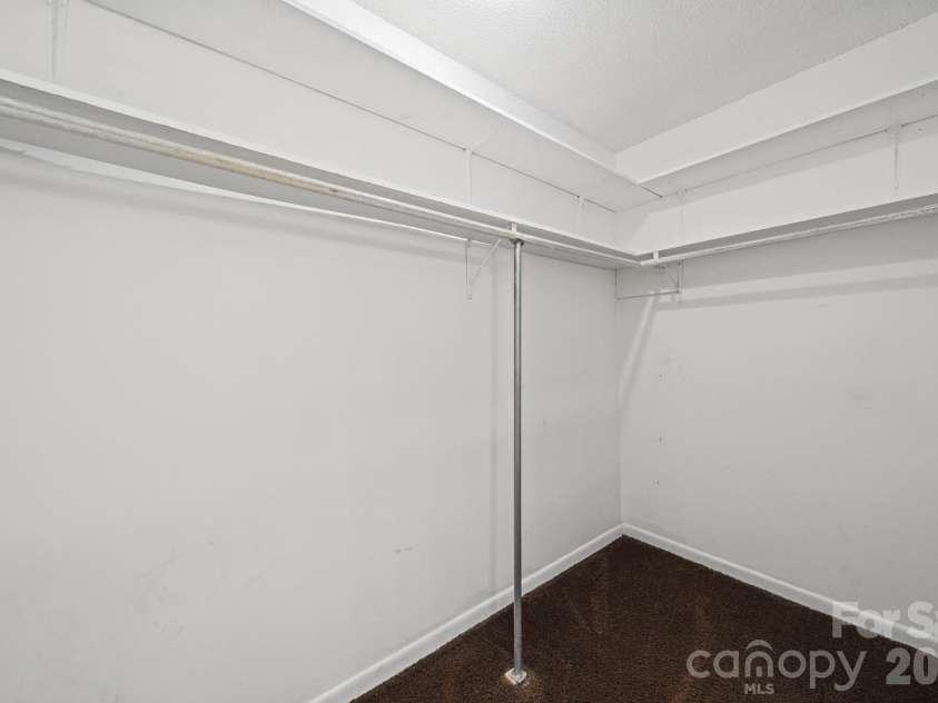 47 Edgewood Avenue, Concord, NC 28025.  MLS# CAR4434073, YatesRealty ID 4321. 