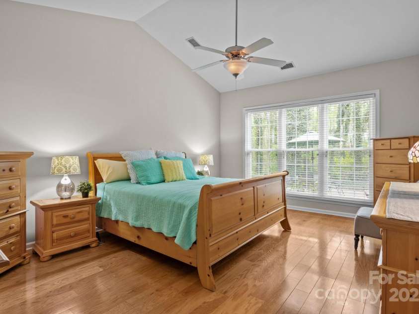 7710 Epping Forest Drive, Huntersville, NC 28078.  MLS# CAR4241422, YatesRealty ID 4321. 