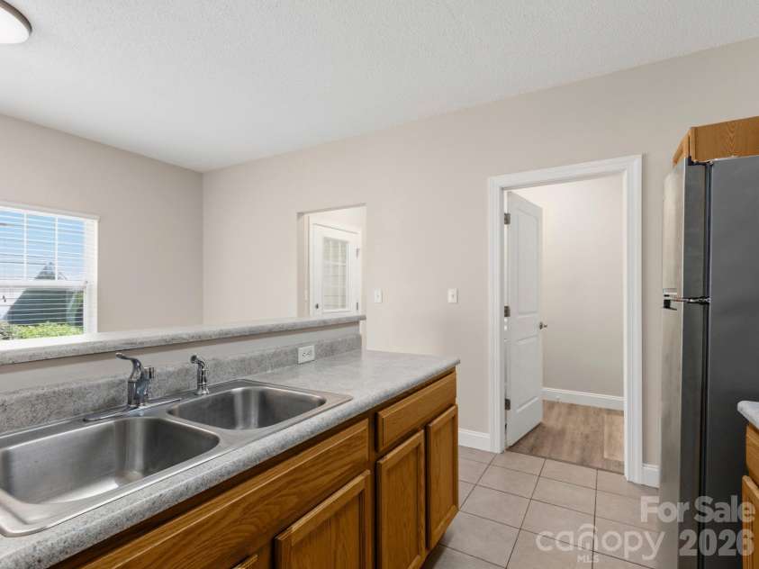 43 Foxden Drive, Fletcher, NC 28732.  MLS# CAR4396841, YatesRealty ID 43213. 