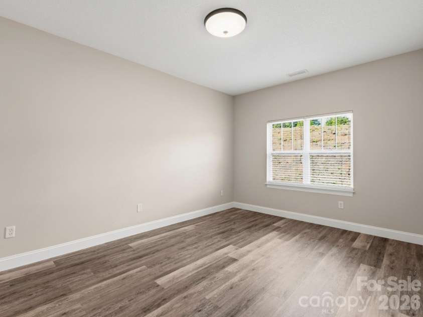 43 Foxden Drive, Fletcher, NC 28732.  MLS# CAR4396841, YatesRealty ID 43213. 