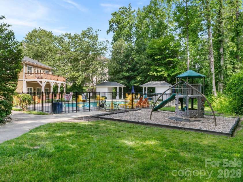 43 Foxden Drive, Fletcher, NC 28732.  MLS# CAR4396841, YatesRealty ID 43213. 