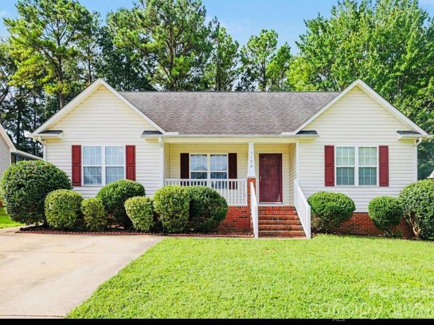 1170 Allison Bluff Trail, Rock Hill, SC 29732.  MLS# CAR4412205, YatesRealty ID 43214. 