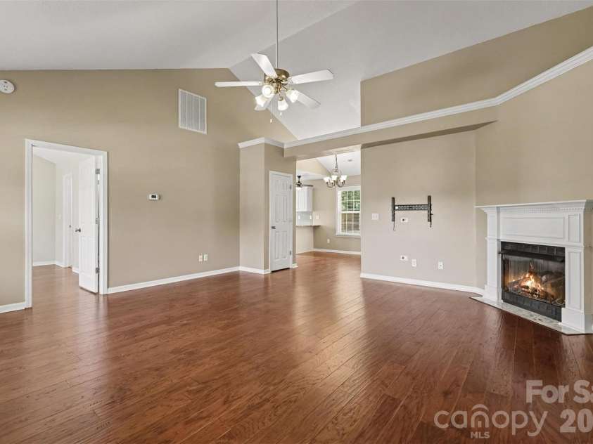 1170 Allison Bluff Trail, Rock Hill, SC 29732.  MLS# CAR4412205, YatesRealty ID 43214. 