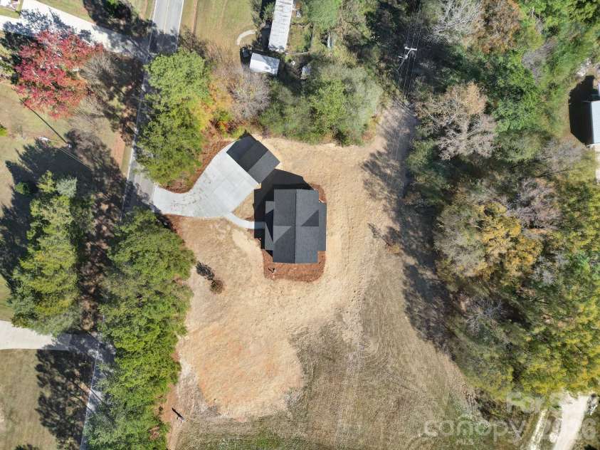 230 Doc Garris Road, Lancaster, SC 29720.  MLS# CAR4289398, YatesRealty ID 4322. 