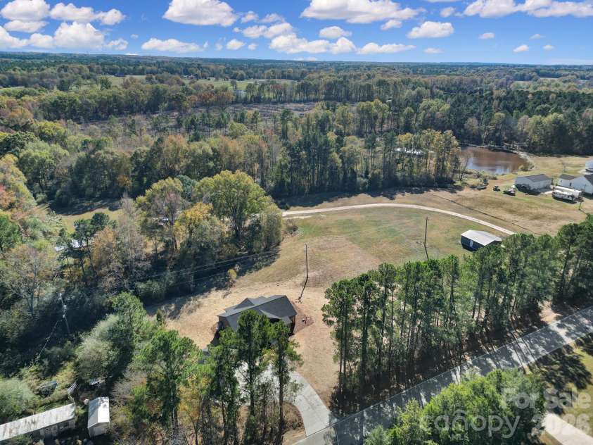 230 Doc Garris Road, Lancaster, SC 29720.  MLS# CAR4289398, YatesRealty ID 4322. 