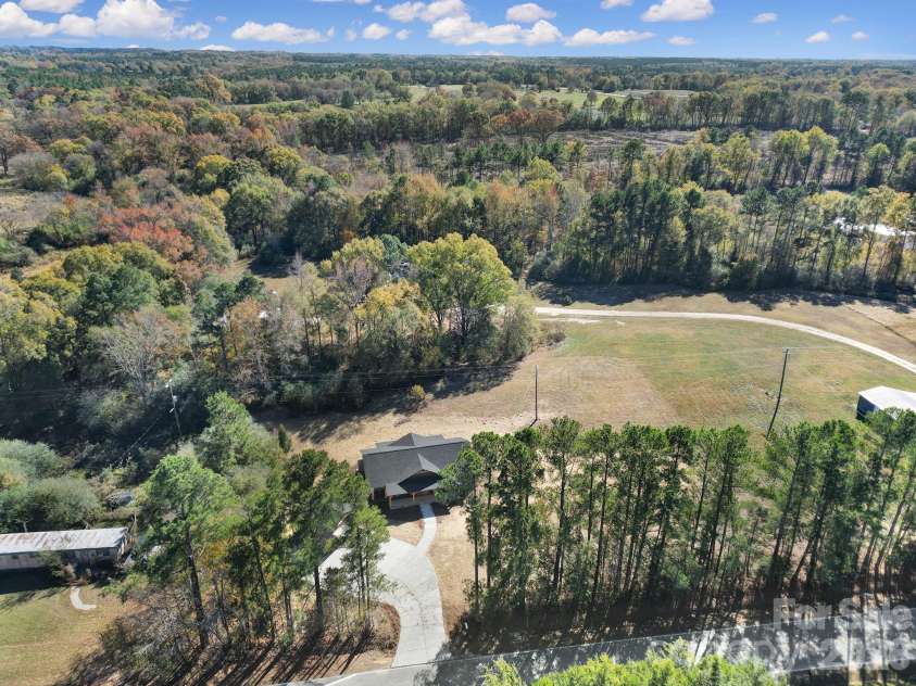 230 Doc Garris Road, Lancaster, SC 29720.  MLS# CAR4289398, YatesRealty ID 4322. 