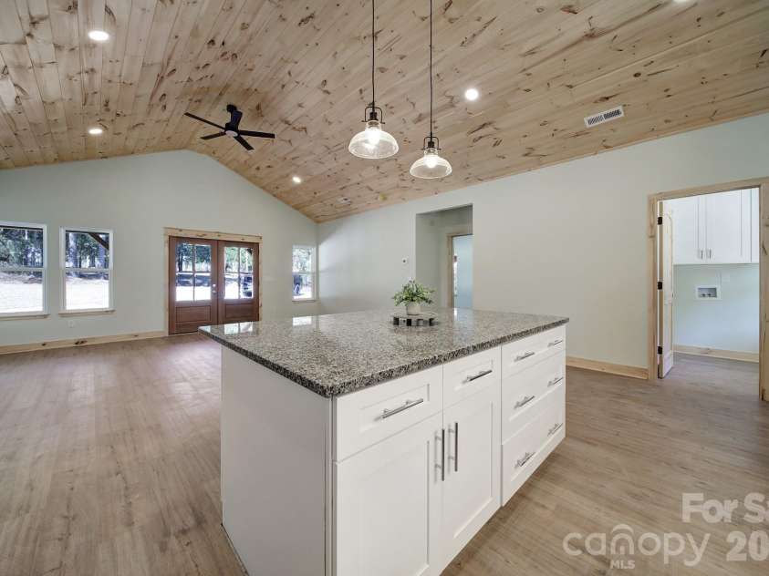 230 Doc Garris Road, Lancaster, SC 29720.  MLS# CAR4289398, YatesRealty ID 4322. 