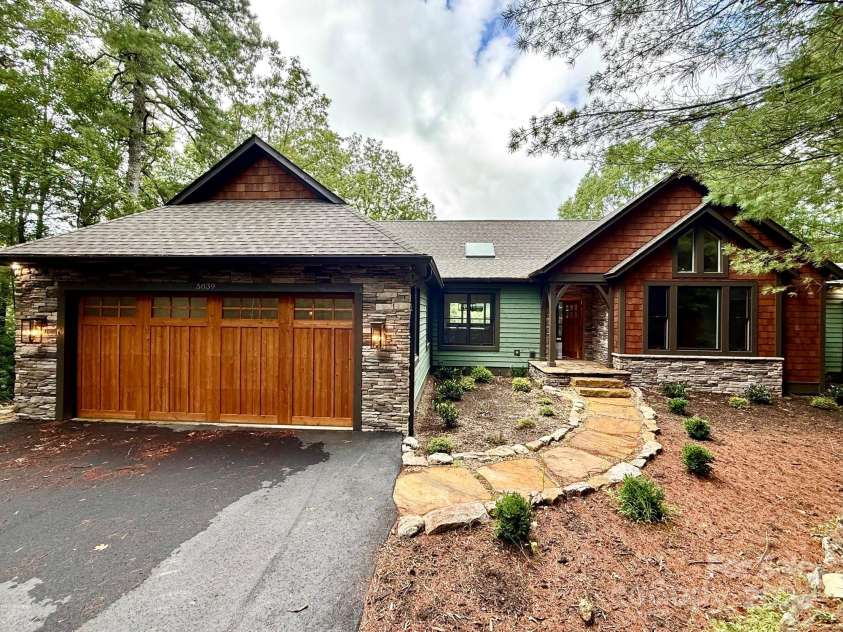5039 Connestee Trail, Brevard, NC 28712.  MLS# CAR4324412, YatesRealty ID 4322. 
